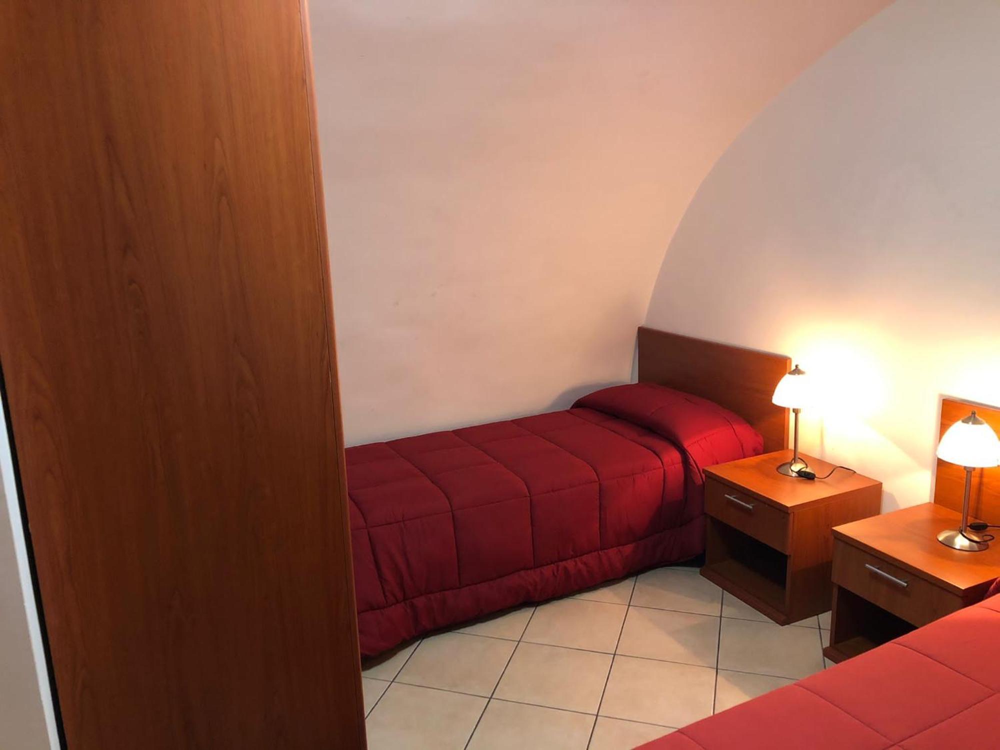 B&B Tarasia Ragusa Bagian luar foto
