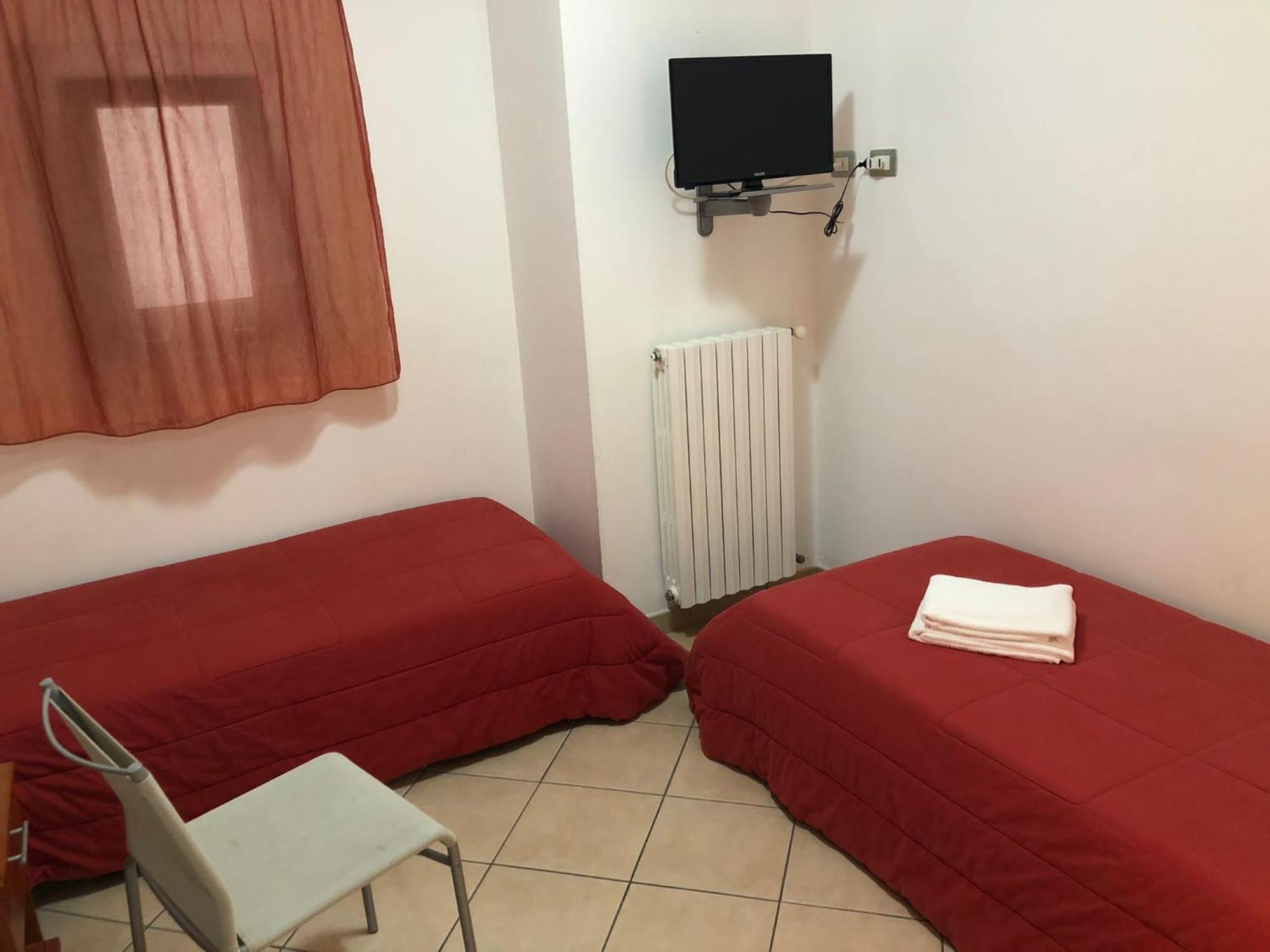 B&B Tarasia Ragusa Bagian luar foto